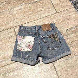 Vintage Button-Fly Levi’s 501 #Selvedge & #patchwork sz 26